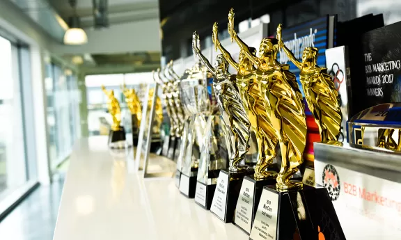 Gravity global quote image